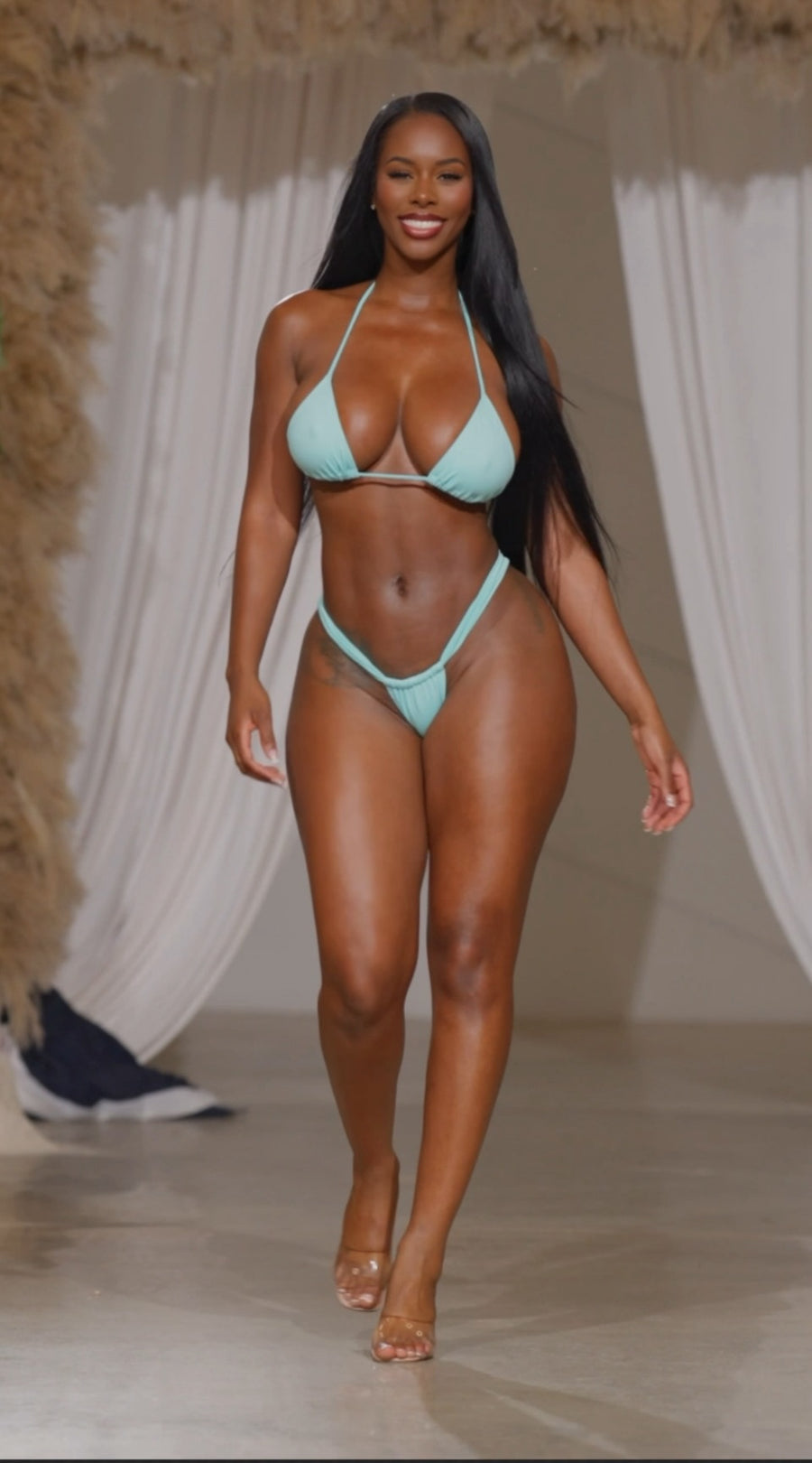 Aqua Bum Bum Curtain Style Swimwear 
🚨 Preorder Alert! Shipping starts on June 20th—secure yours now! 📦✨