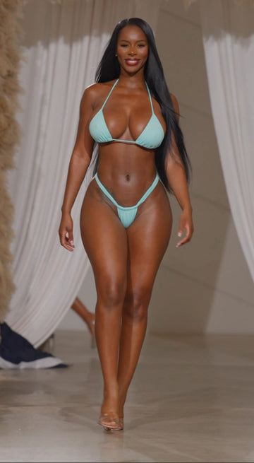 Aqua Bum Bum Curtain Style Swimwear 
🚨 Preorder Alert! Shipping starts on June 20th—secure yours now! 📦✨